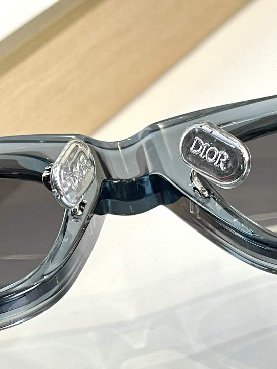 Picture of Dior Sunglasses _SKUfw76512986fw